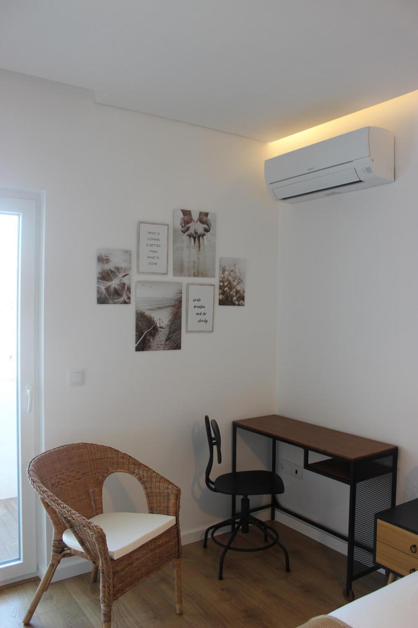 Apartment Encosta's