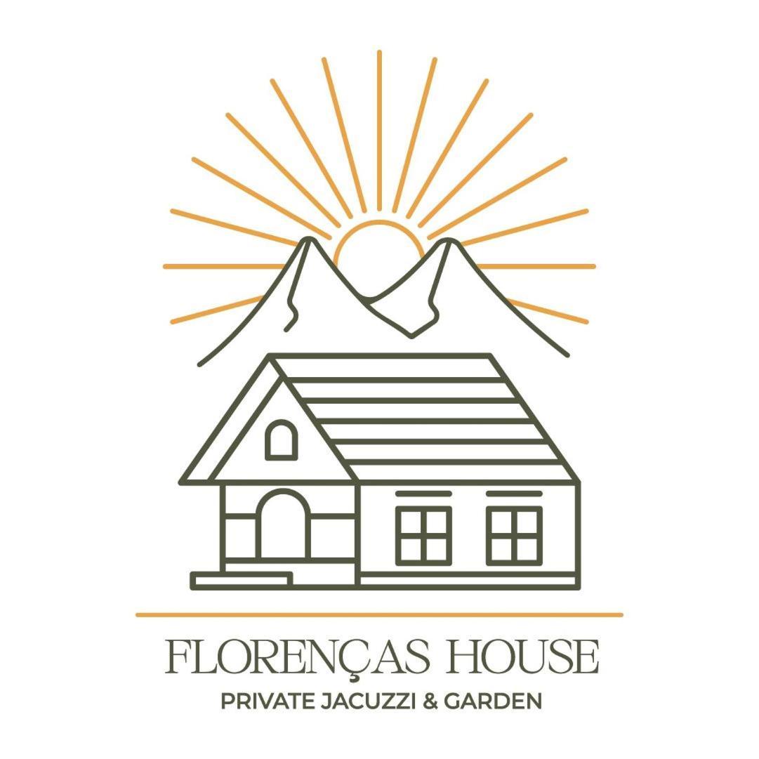 Florencas House - Private Jacuzzi & Garden Casa de férias *