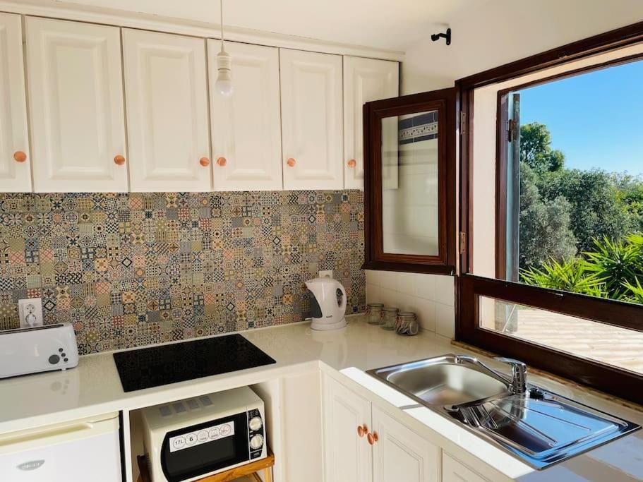 Self-contained Floor Of Quinta / * Guia (Faro)