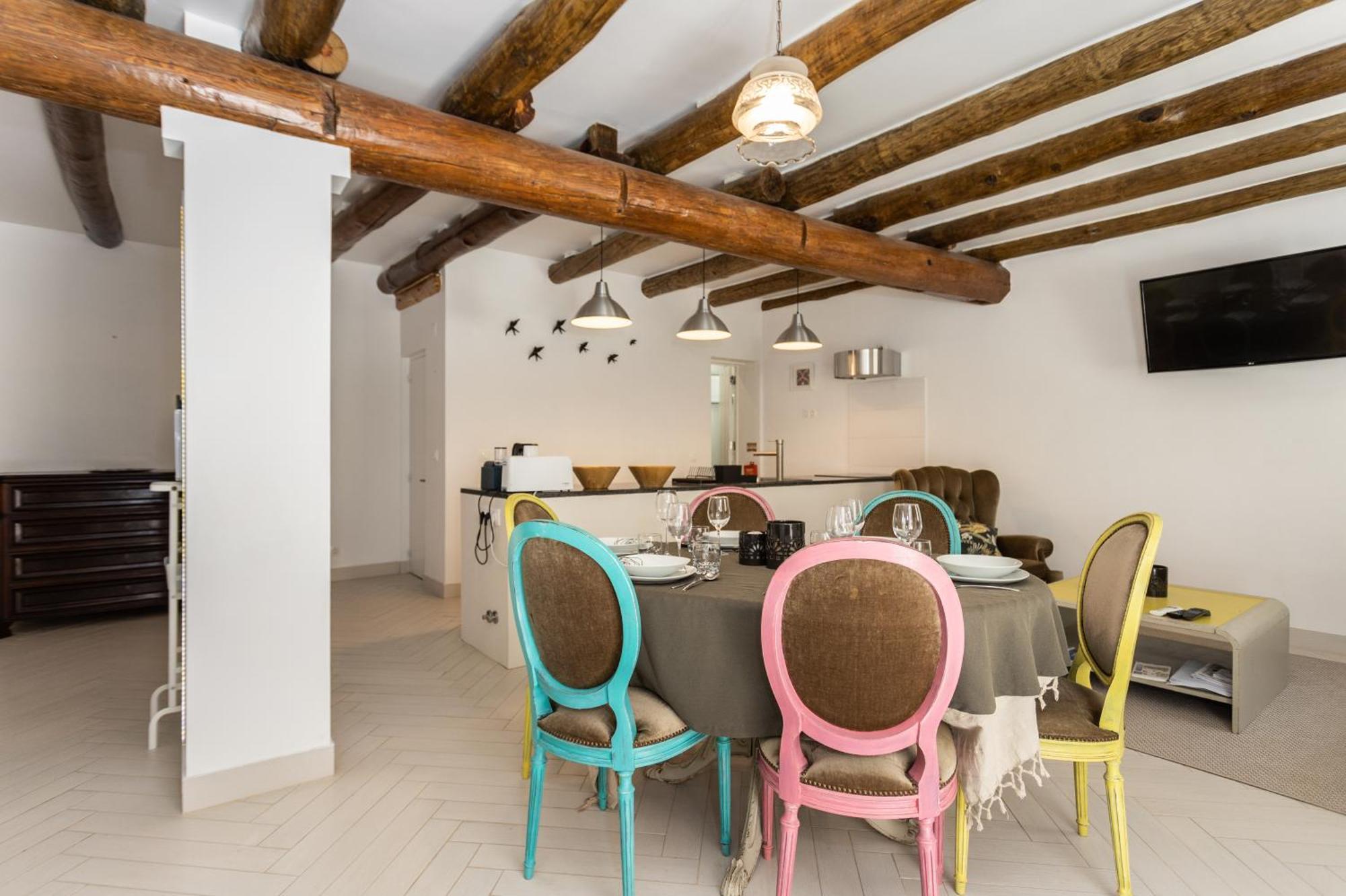 Postigo Do Cais - By Y Concept