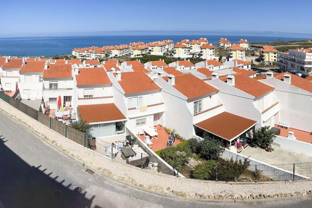 Ericeira Beach Apartment *