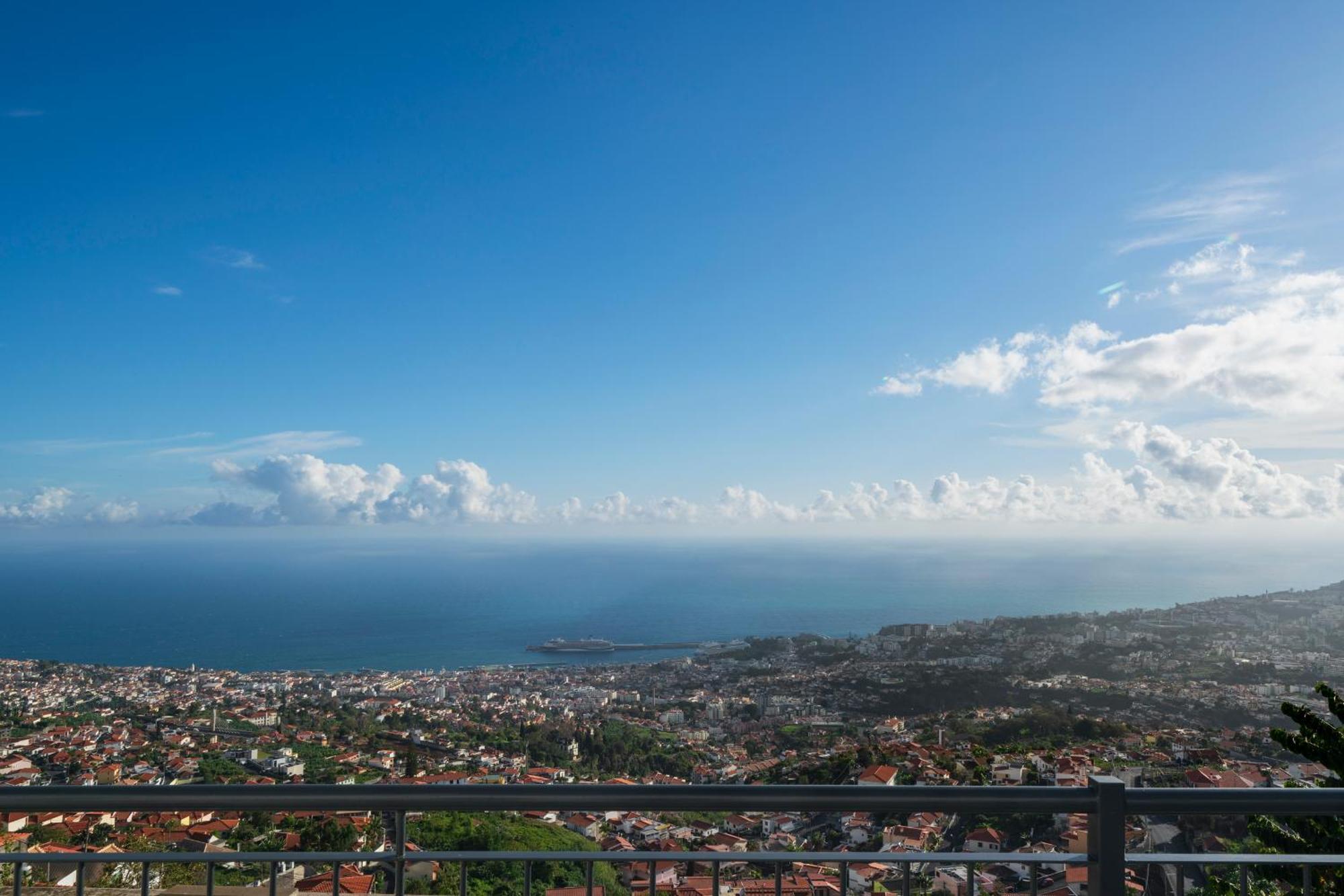 Ourmadeira - Monte White House Villa Funchal (Madeira)