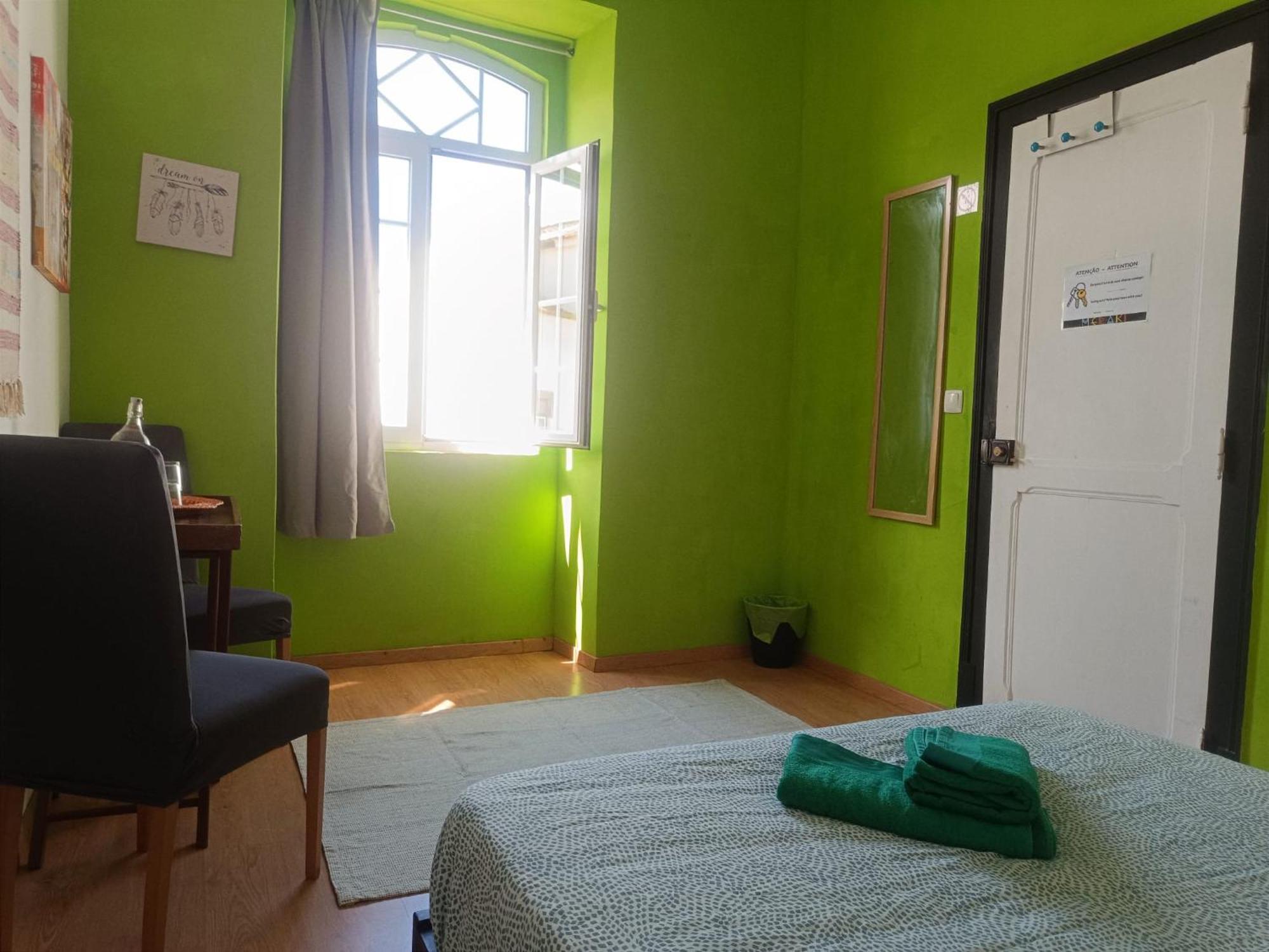 Meraki Hostel