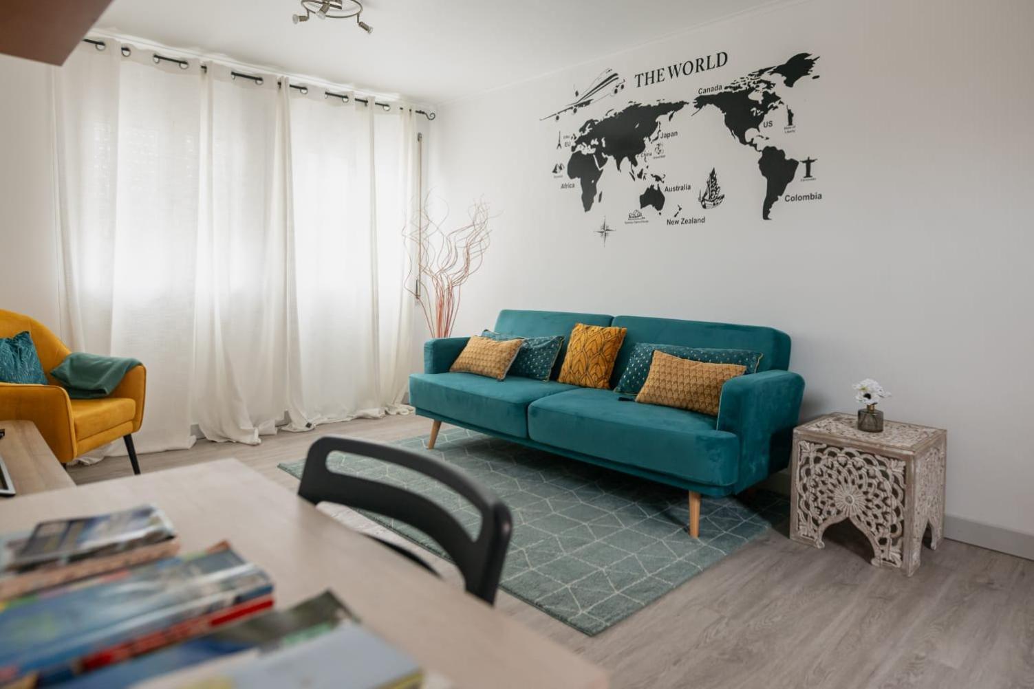 Family Friendly Azorean Appartement Ponta Delgada