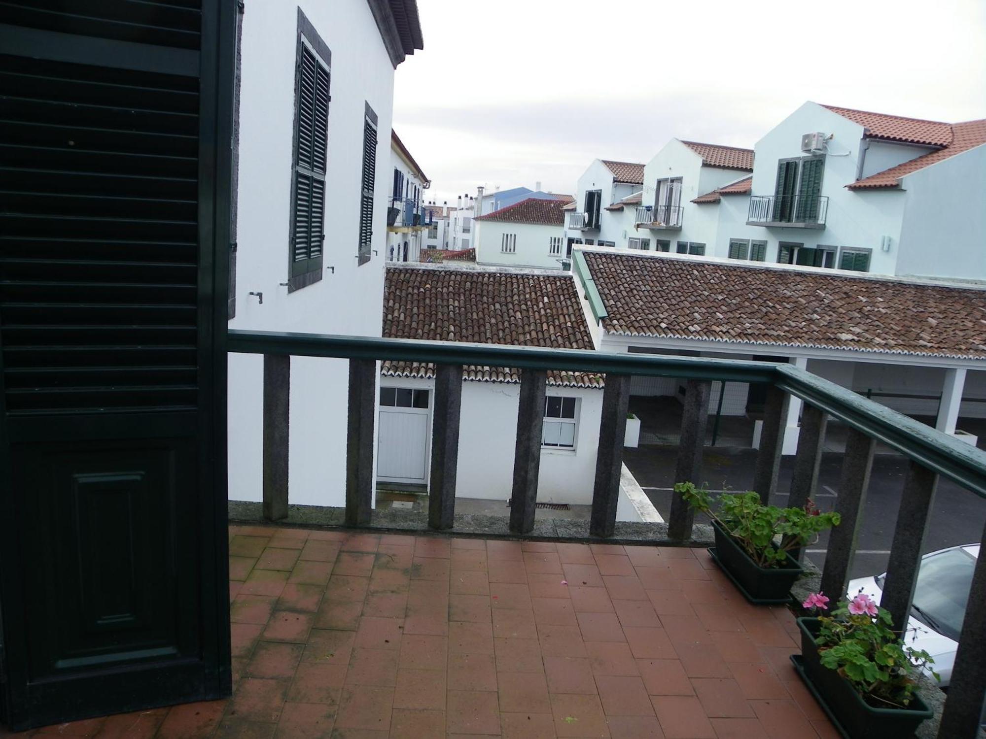 Lagoa & Albergue *