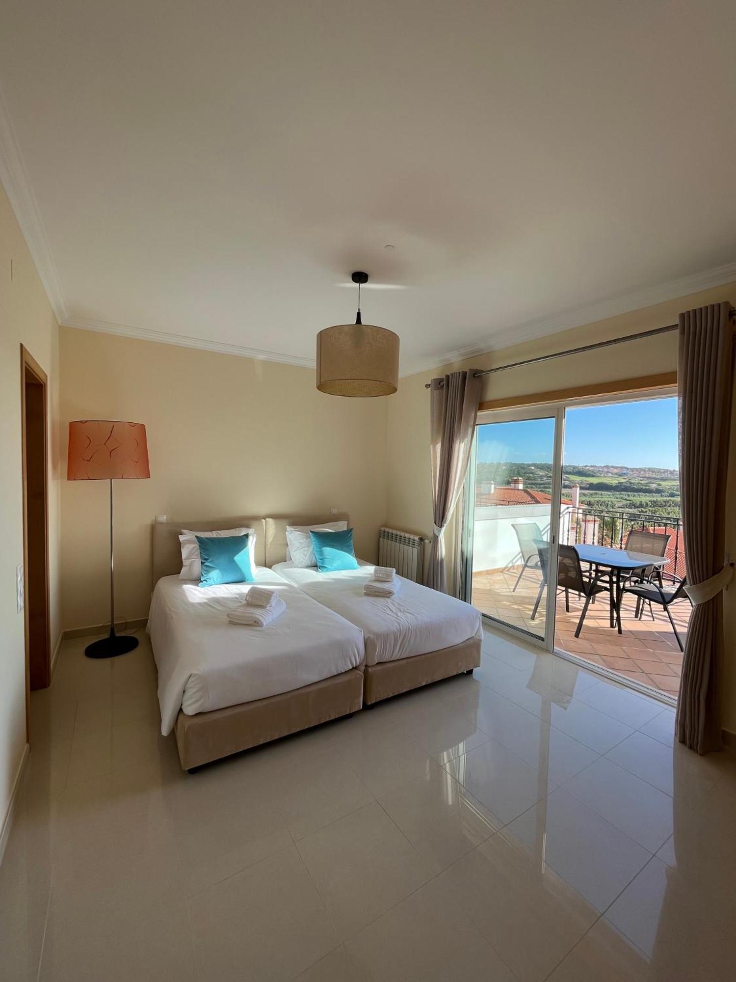 Apartment Sea Breeze Escape
