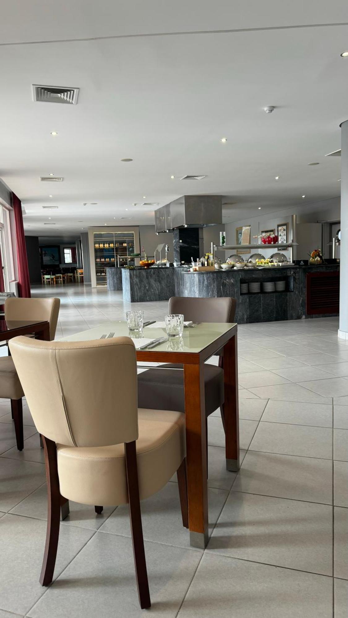 Gale Nautico Hotel 4*