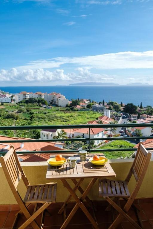 Vista Mar - Modern Sea Views In De Baixo Canico (Madeira)