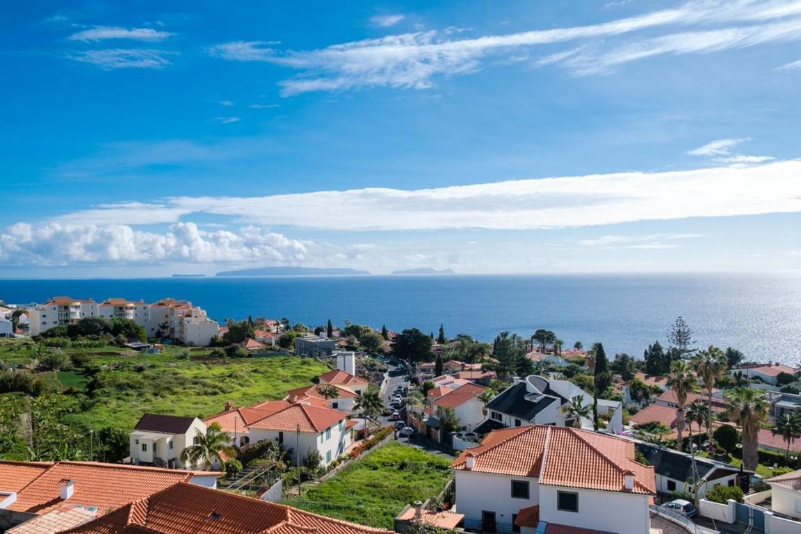 Apartment Vista Mar - Modern Sea Views In De Baixo Canico (Madeira)