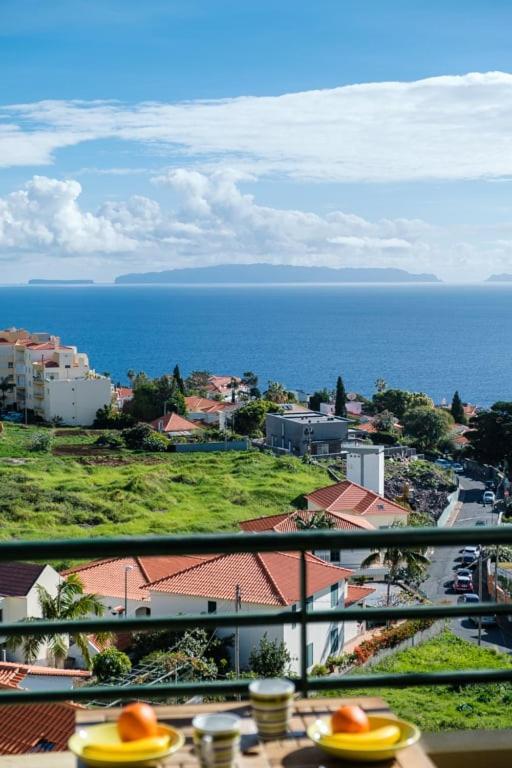 Vista Mar - Modern Sea Views In De Baixo Canico (Madeira)