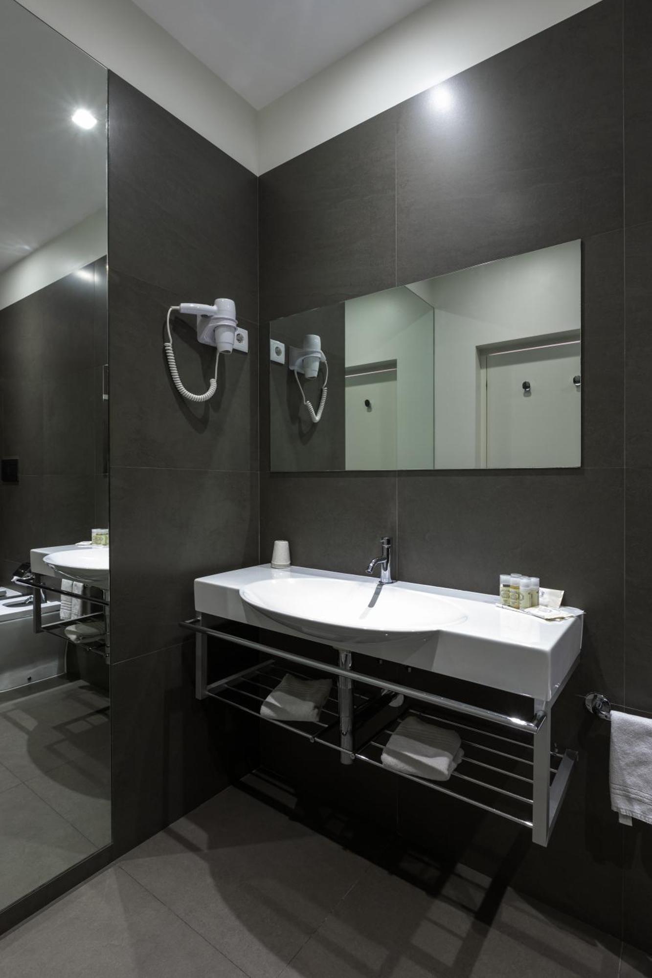 Hotel Tempus & 4*