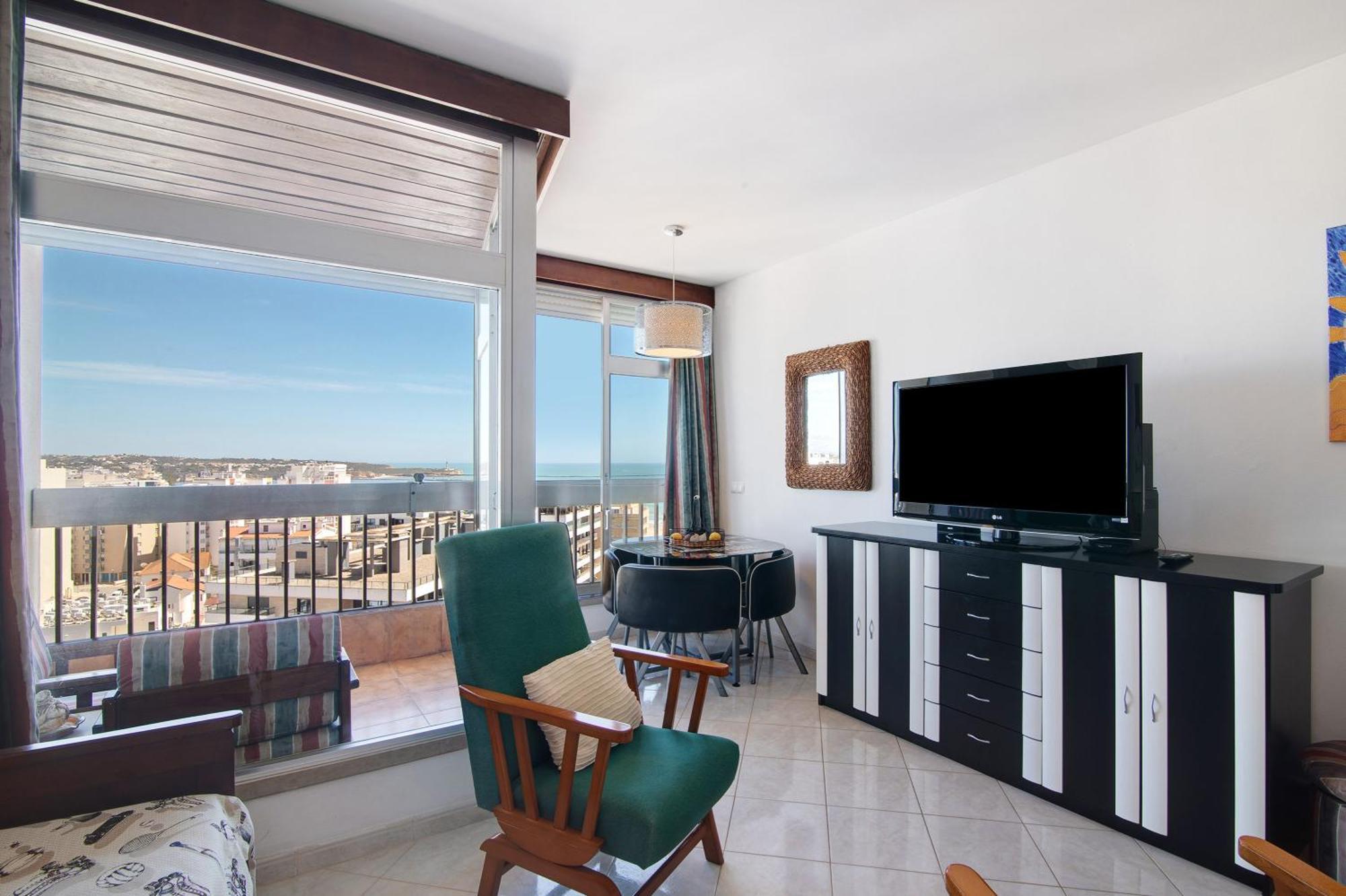 With Ocean View Apartment