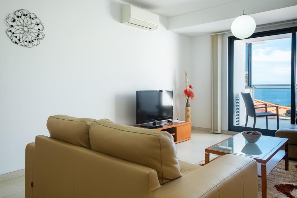 Guestready - A Splendid Sea-view Canico (Madeira)