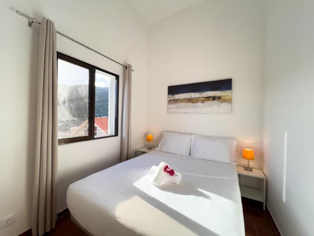 Guestready - Machico Sea View - B Guest house
