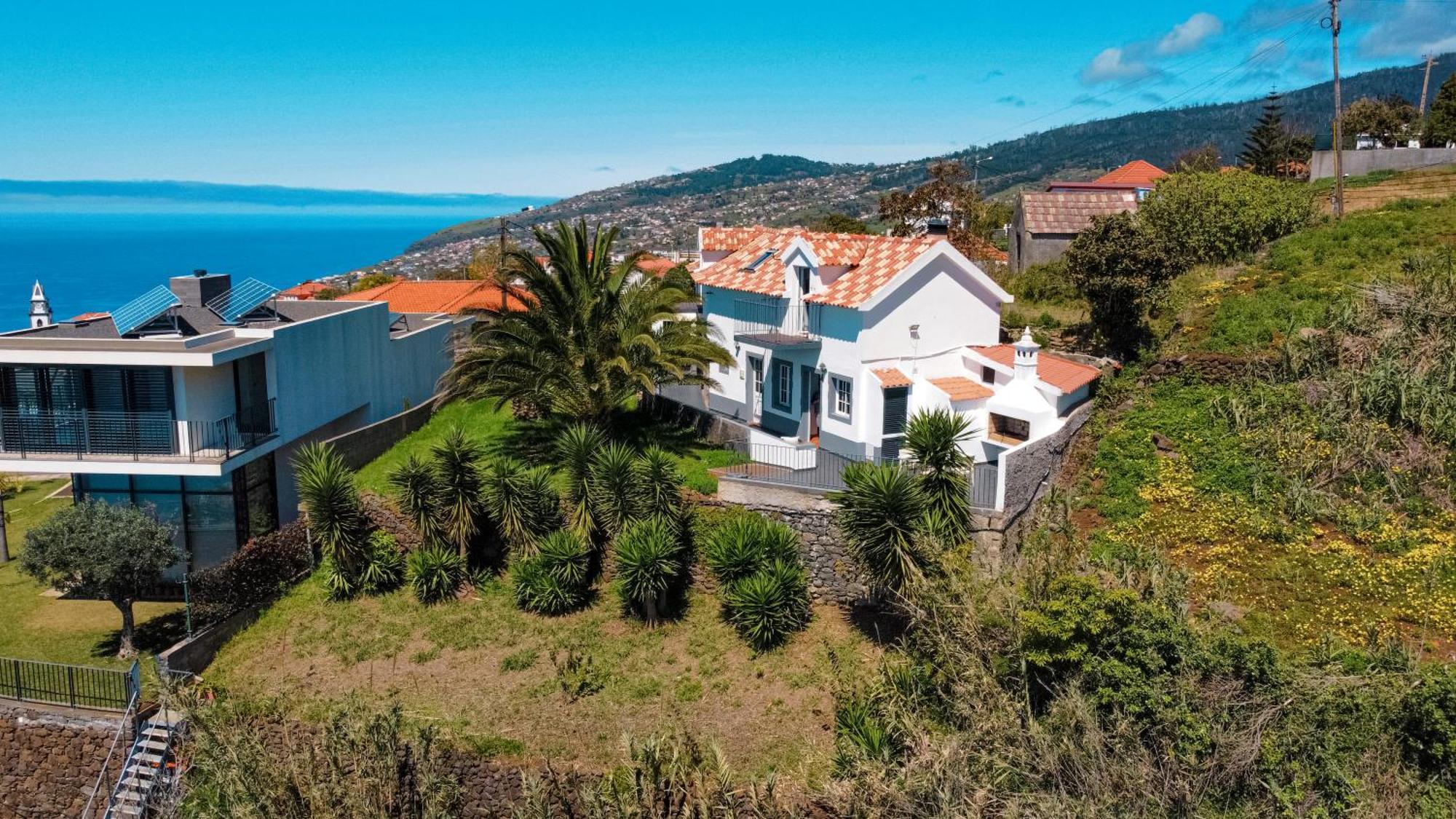 Calheta Bay View House - Family And Group Holiday home