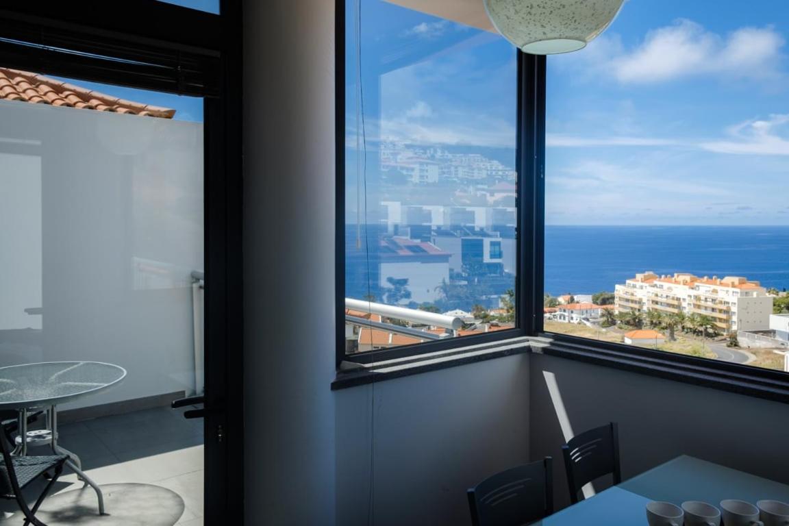 Guestready - A Splendid Sea-view Apartment