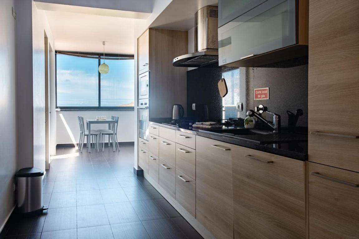 Guestready - A Splendid Sea-view Apartment Canico (Madeira)