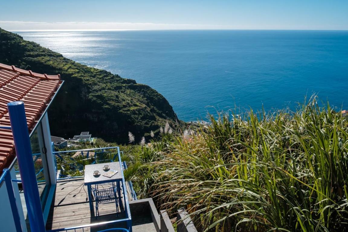Guestready - A Marvellous In Calheta Guest house