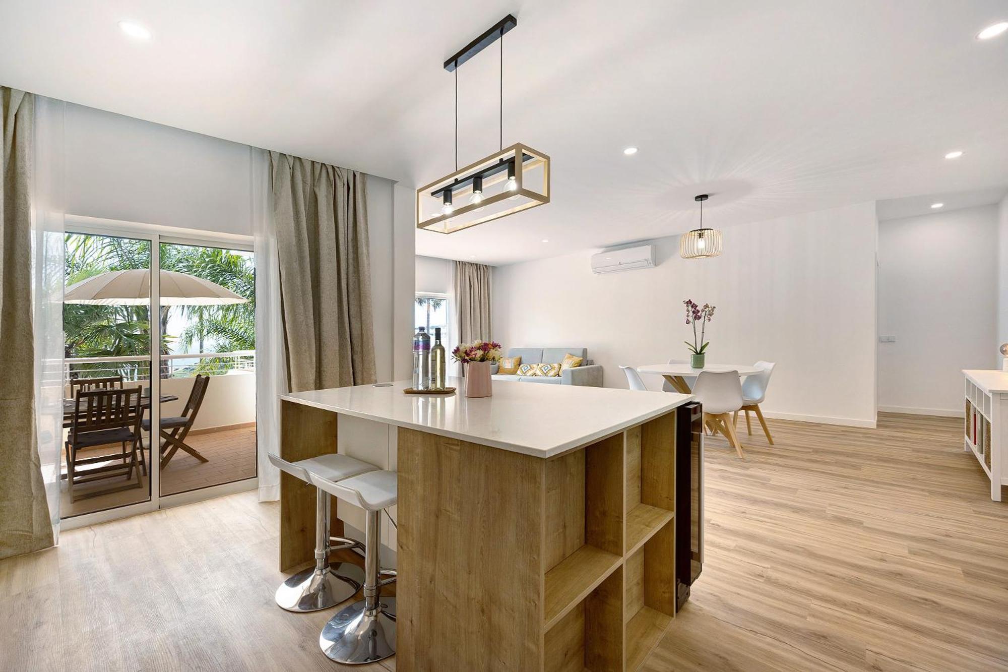 Mos - Apartment
