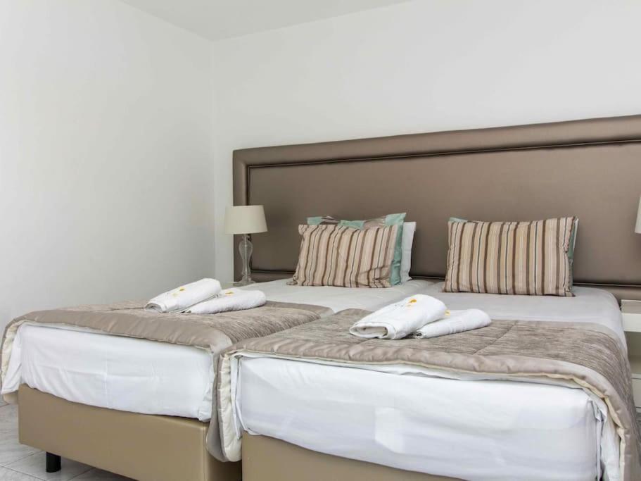 Irene Golf House - Privat Heated Pool & Games & Golf *