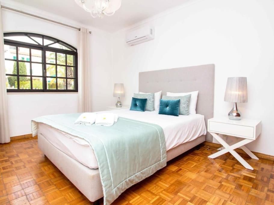 Irene Golf House - Privat Heated Pool & Games & Golf Villa
