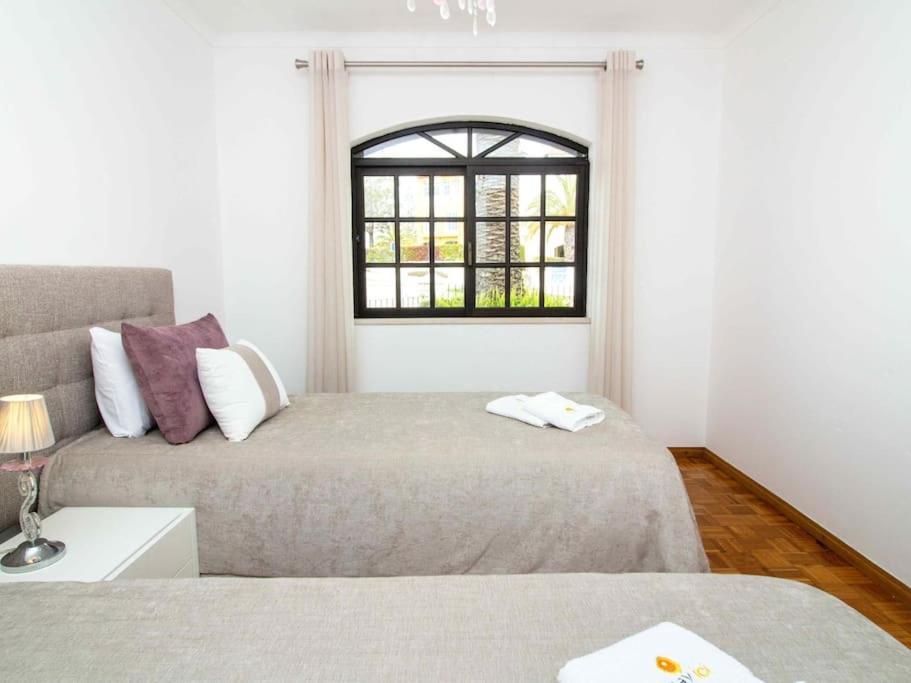 Irene Golf House - Privat Heated Pool & Games & Golf Villa Quarteira