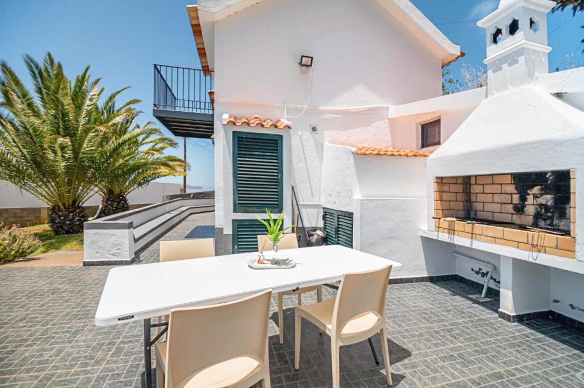 Calheta Bay View House - Family And Group Holiday home *