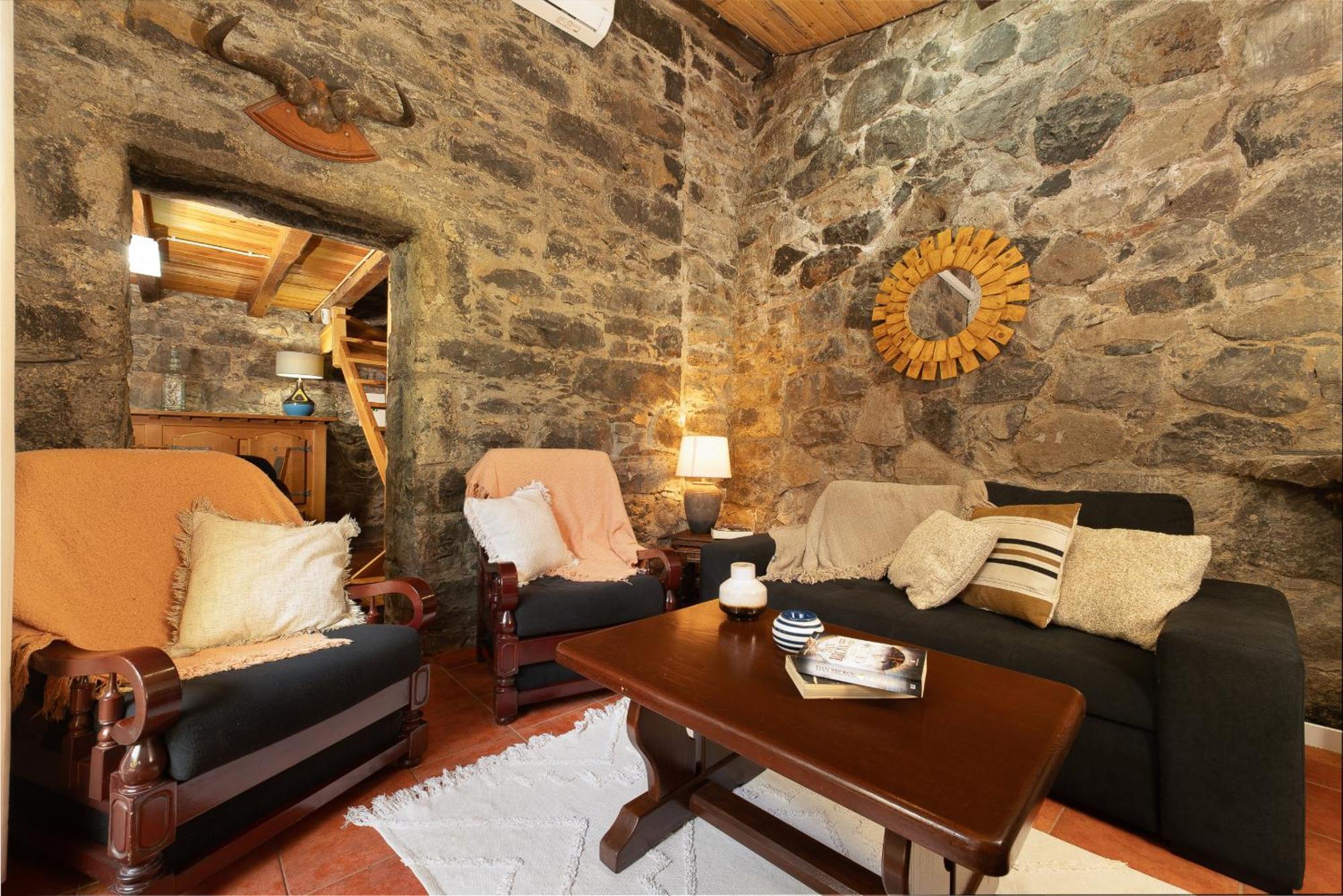 King Shelter By Madeira Sun Travel