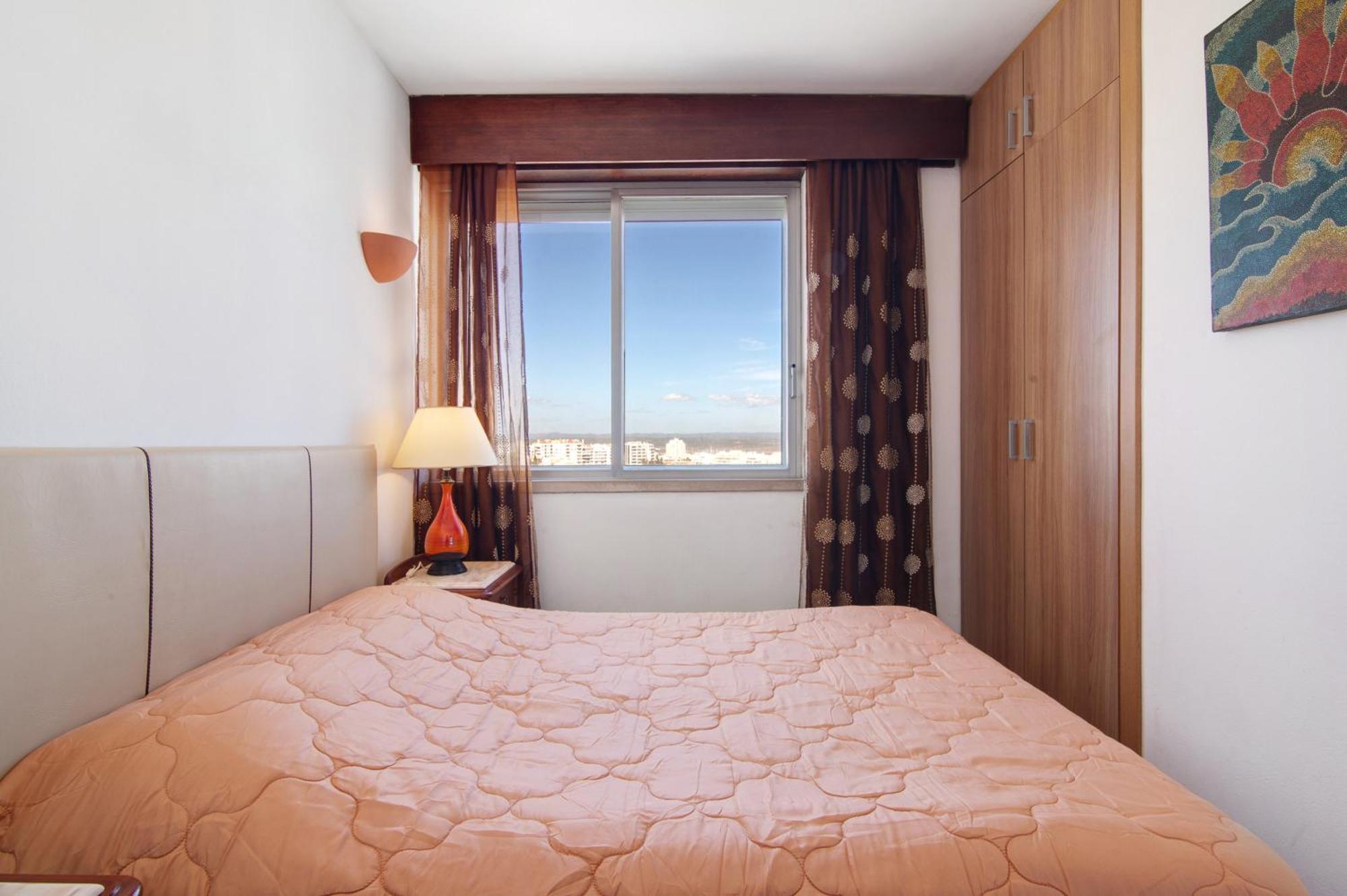 With Ocean View Apartment