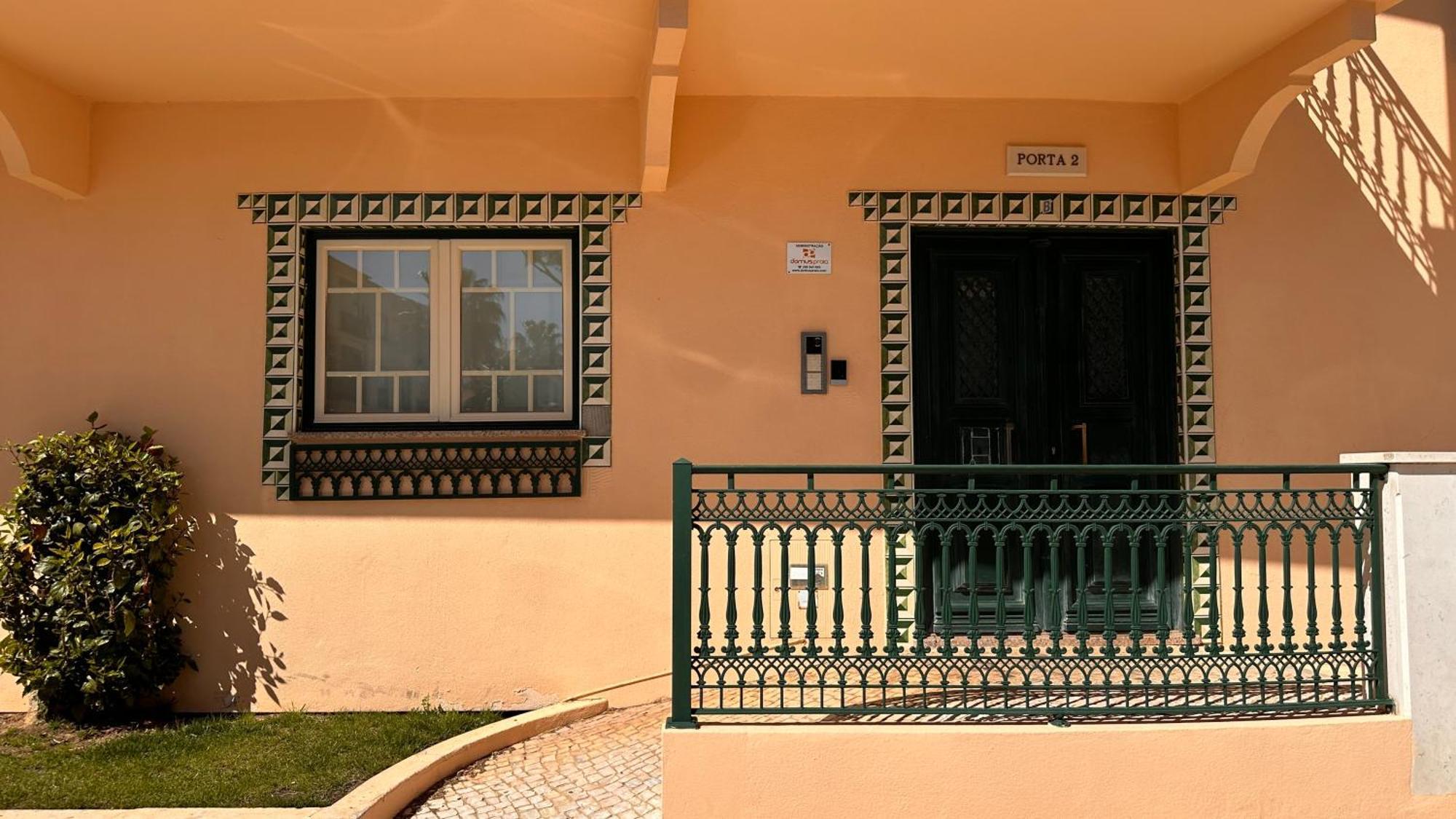 Bicos R By Check-in Portugal Albufeira