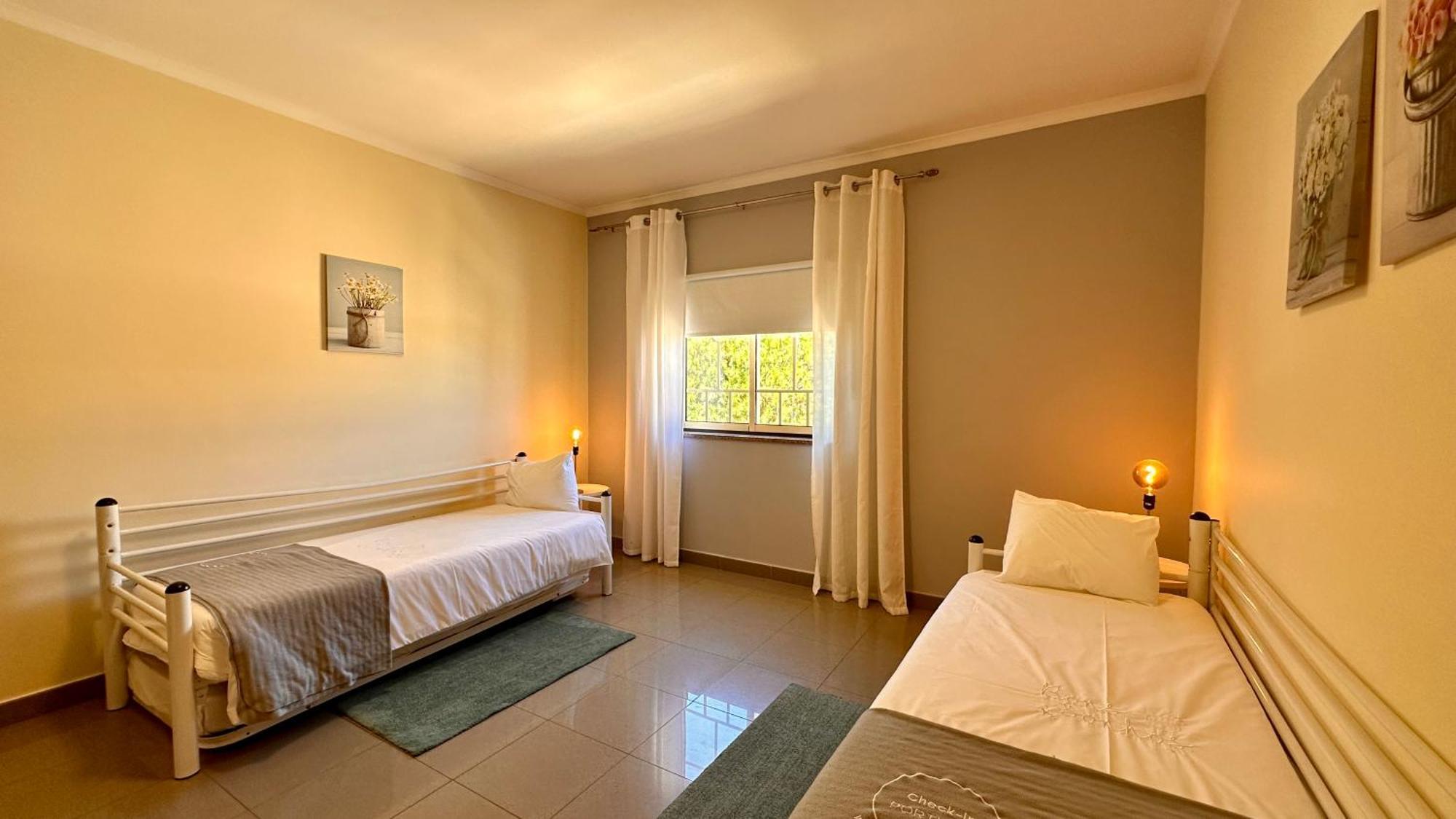 Bicos 303 By Check-in Portugal *