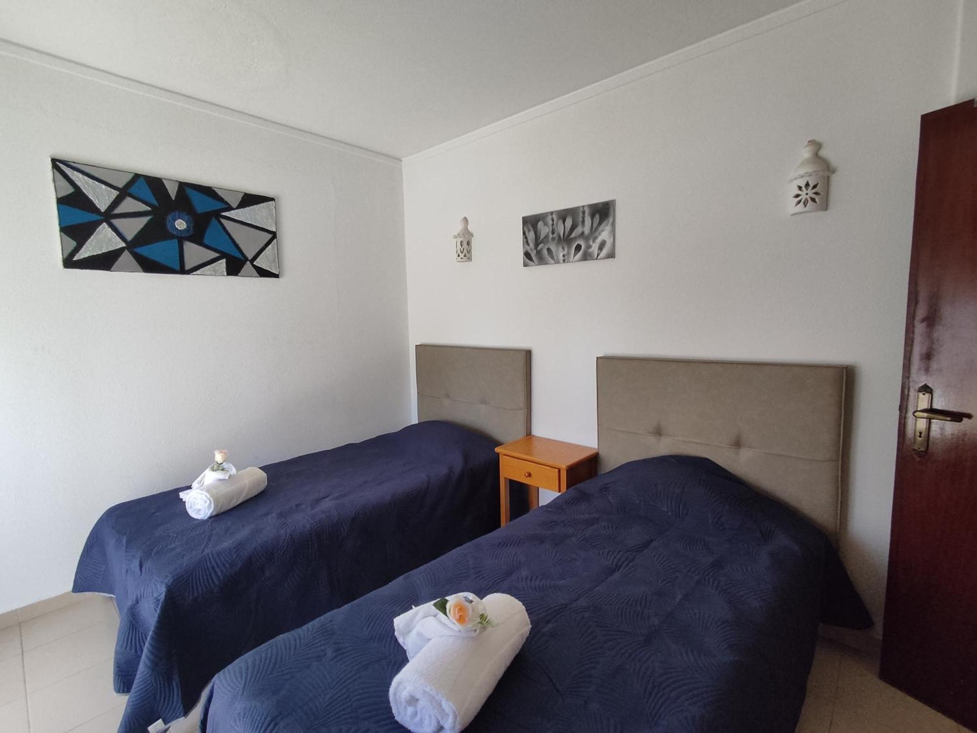 4d Torre Rafael - Casas & Papeis * Armação de Pêra