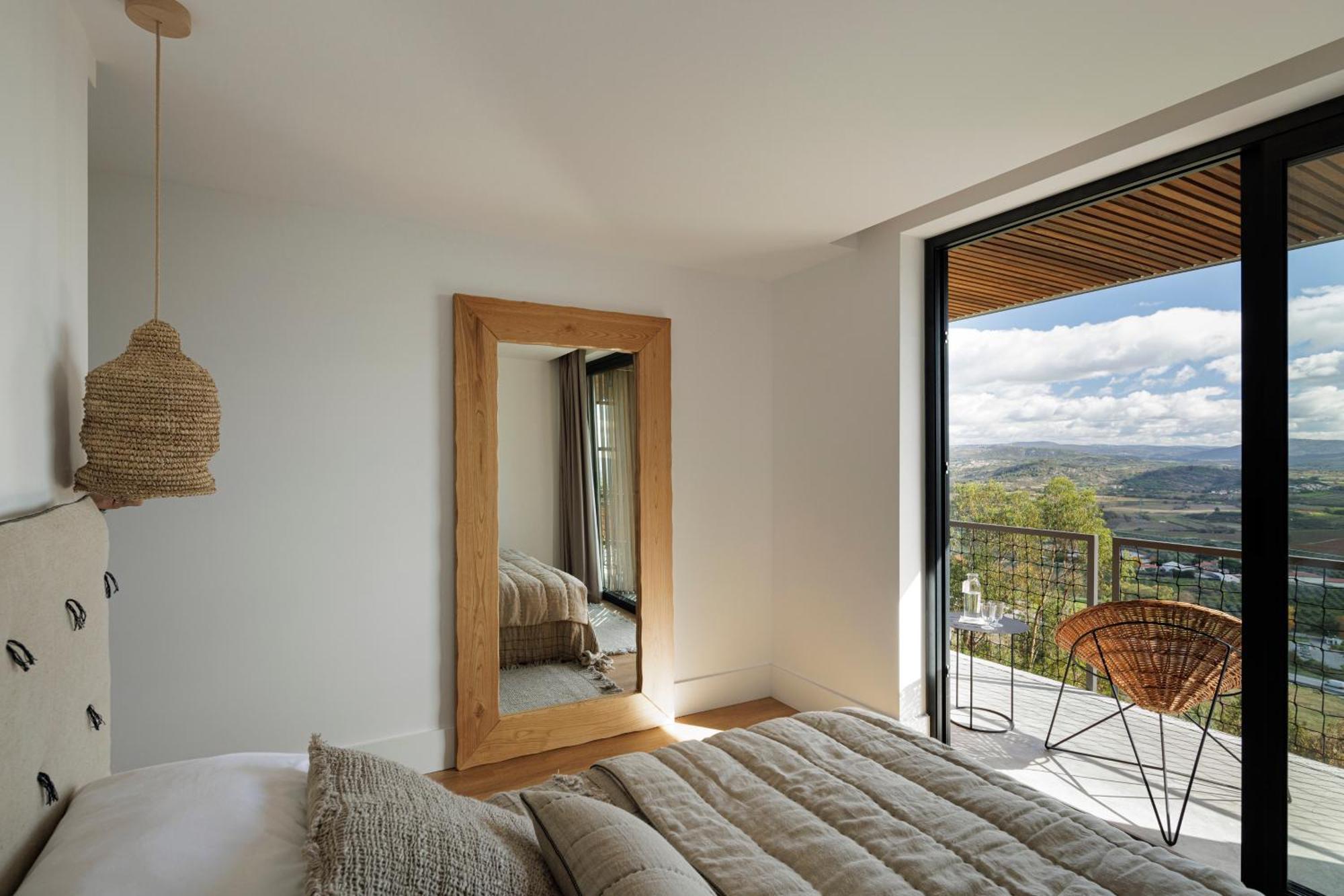 Thevagar Country house