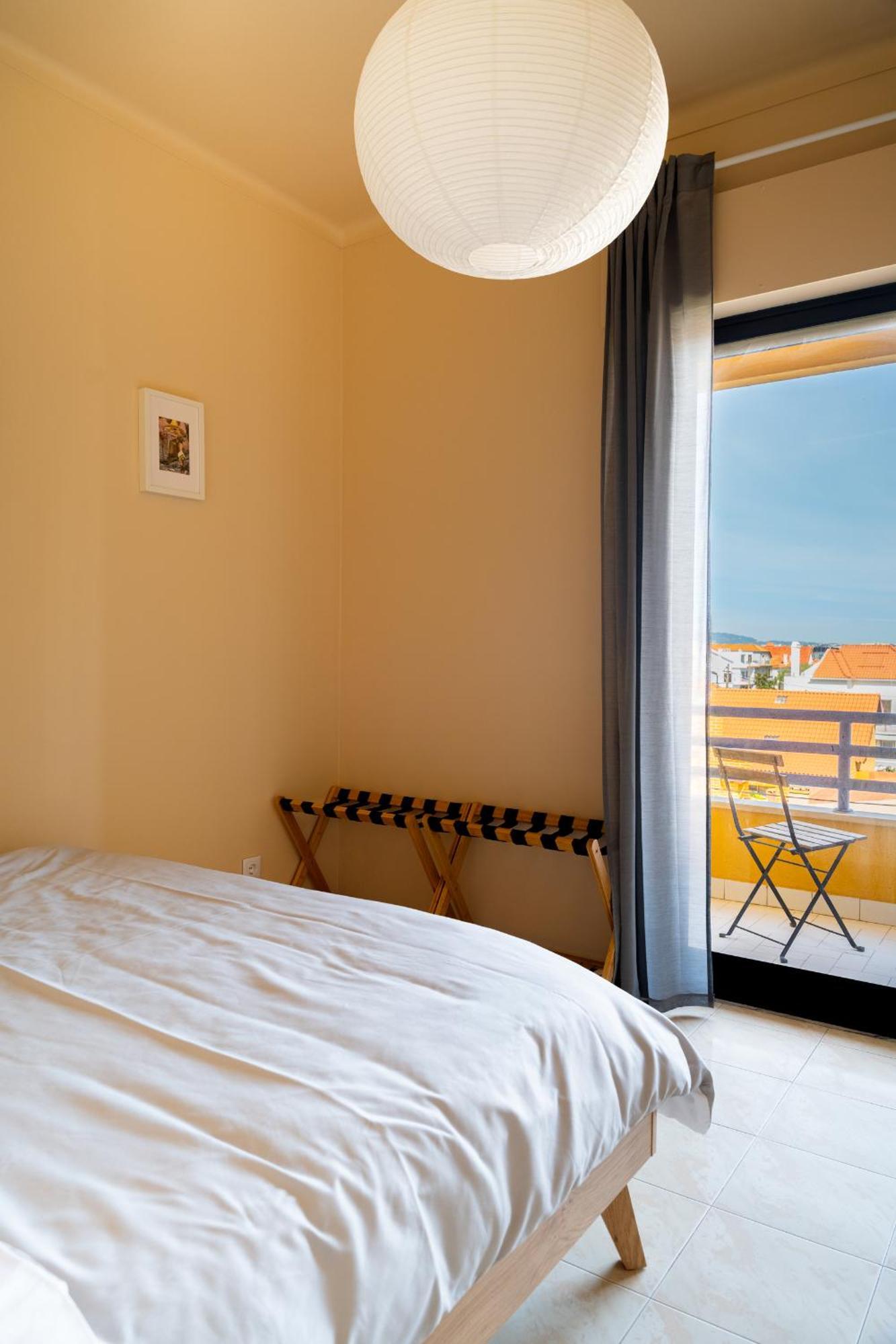 Sea View & Sundown, 150m From The And Surf Spots * Costa de Caparica
