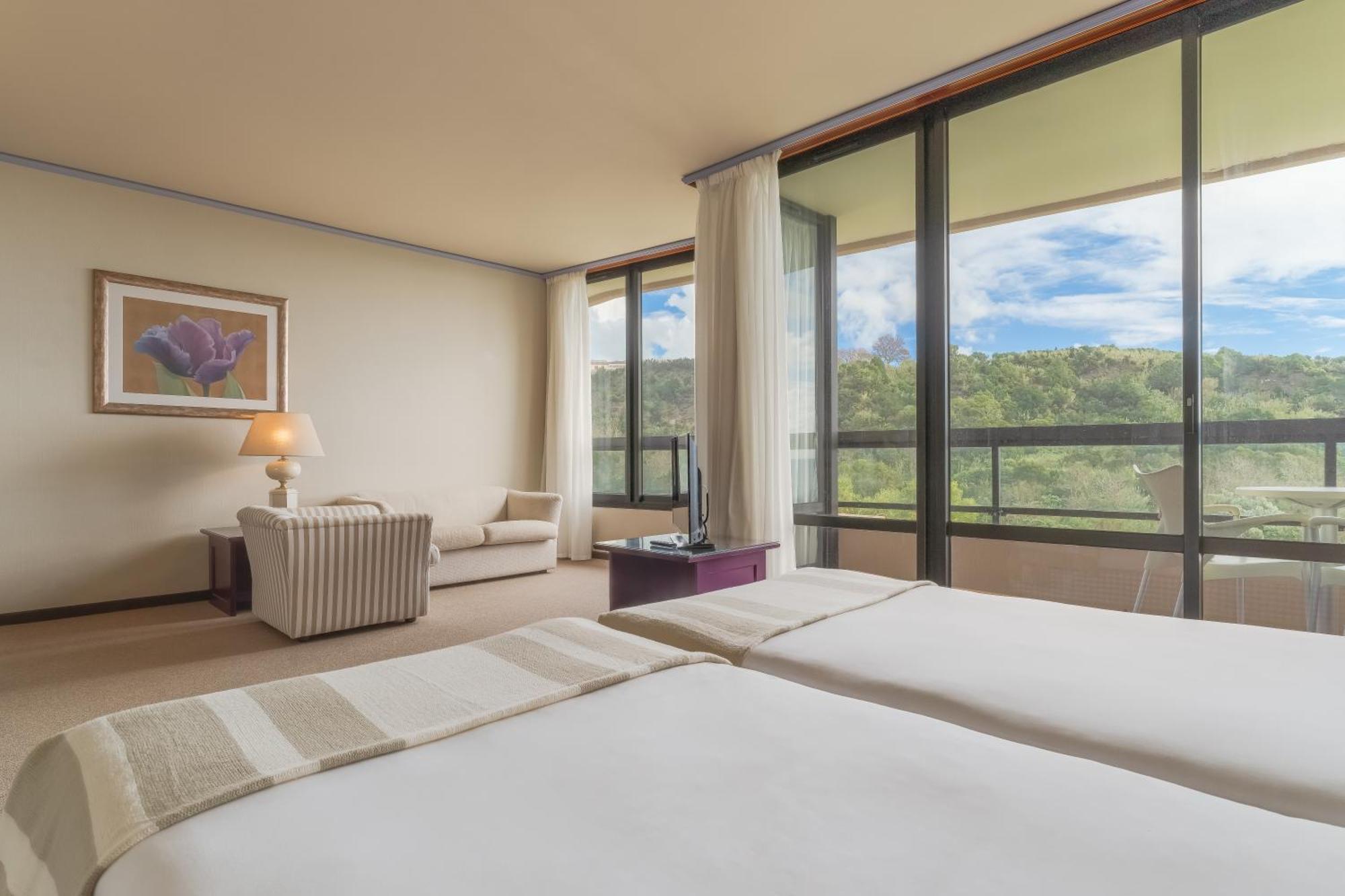 Pestana Bahia Nature & Hotel Vila Franca do Campo