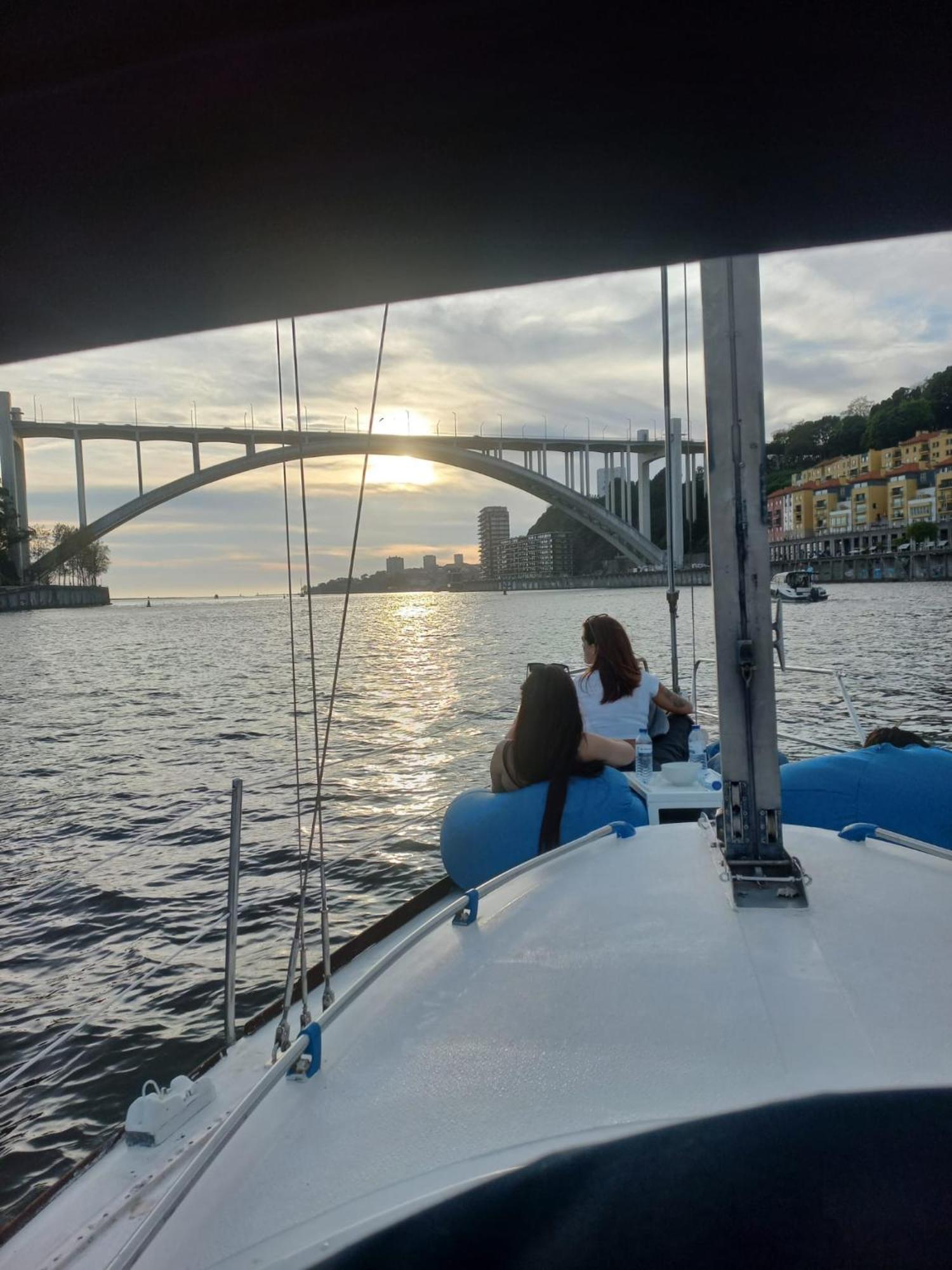 Navegar No Douro - Navegacao E Turismo Unipessoal, Lda Botel *