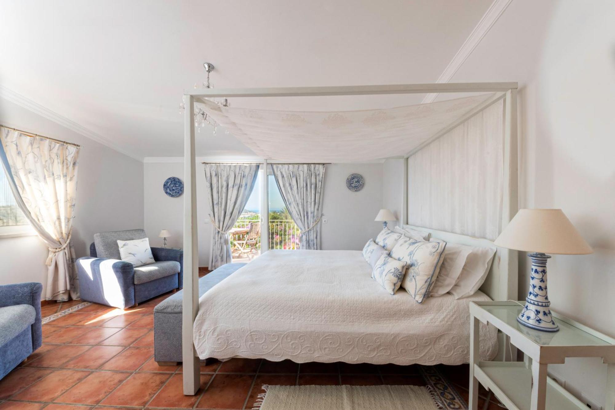 Hotel Quinta Bonita & Gardens 4*