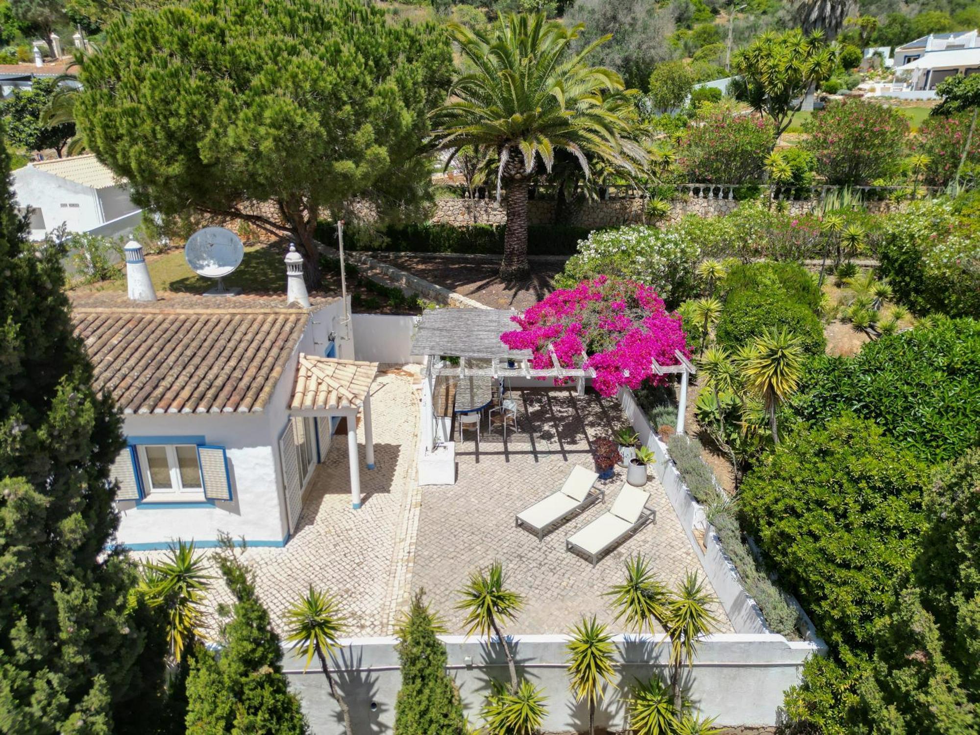 Hotel Quinta Bonita & Gardens 4*