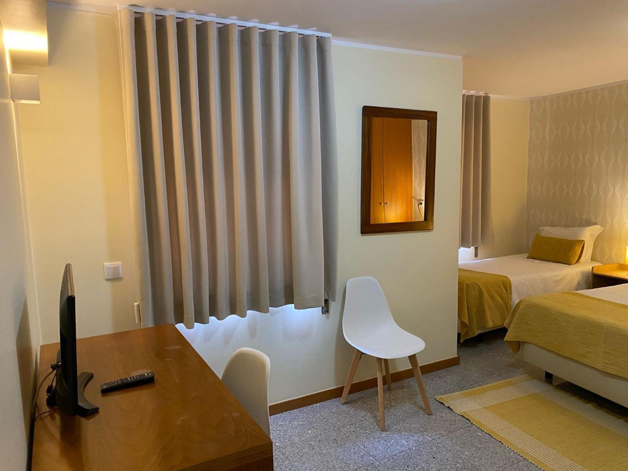 Guest house Enjoy Viana - *