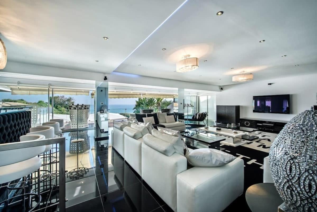 Grande - Superstar Luxury - Beachtop *