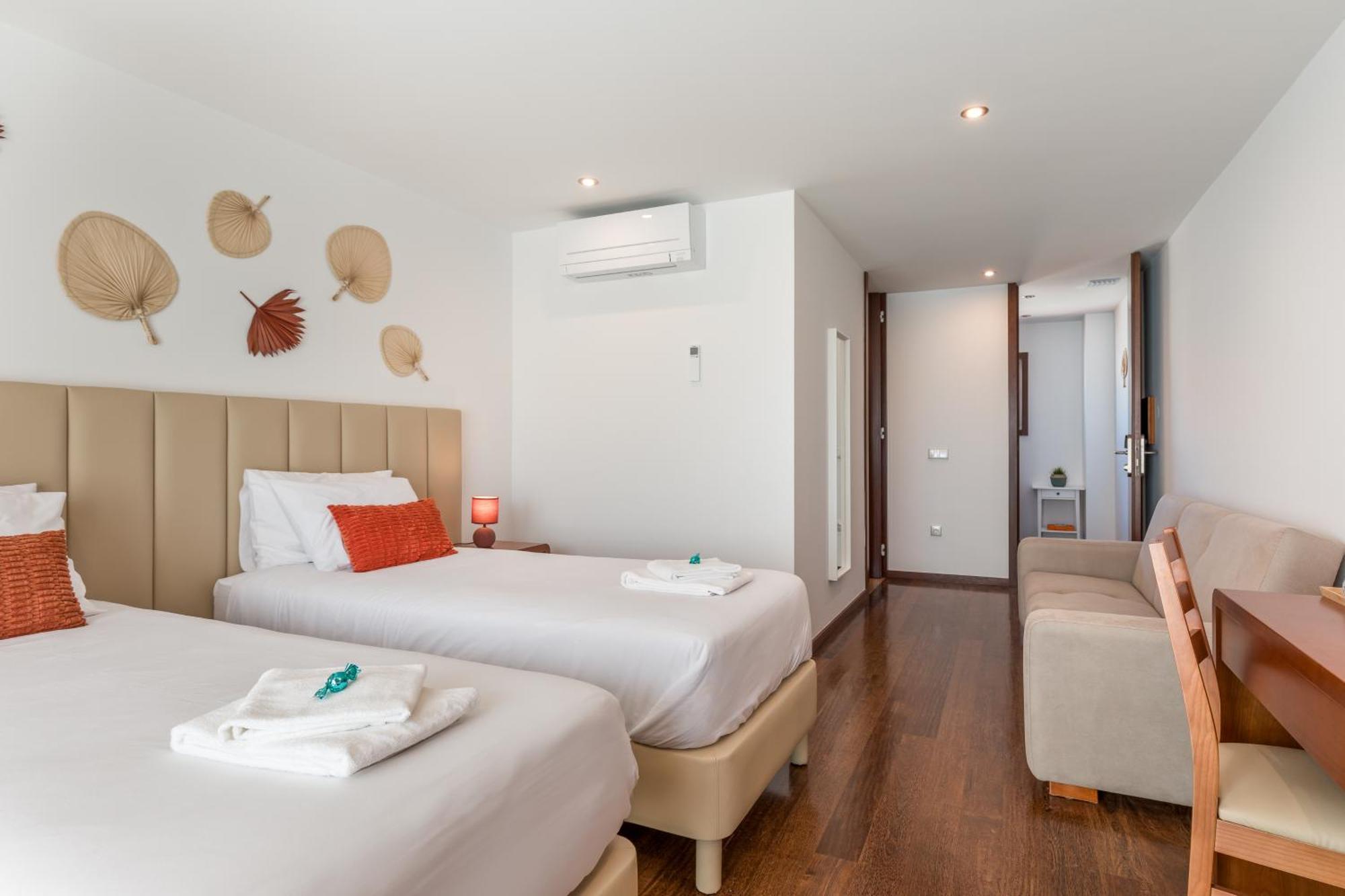 Hostal Viravento - & Creative Space Espinho (Aveiro)