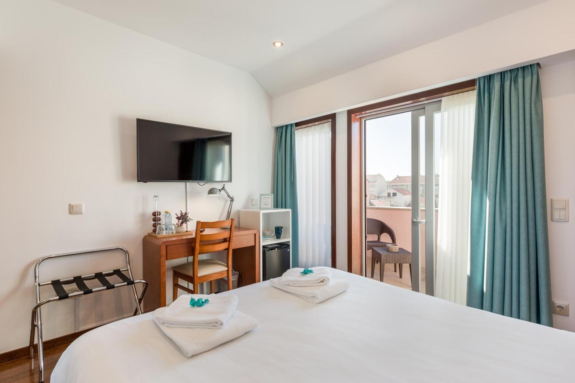 Viravento - & Creative Space Hostel Espinho (Aveiro)