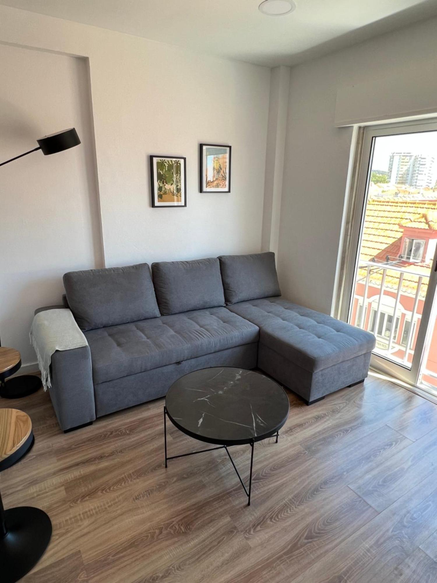Apartment Ton's Loft Caparica Costa da Caparica