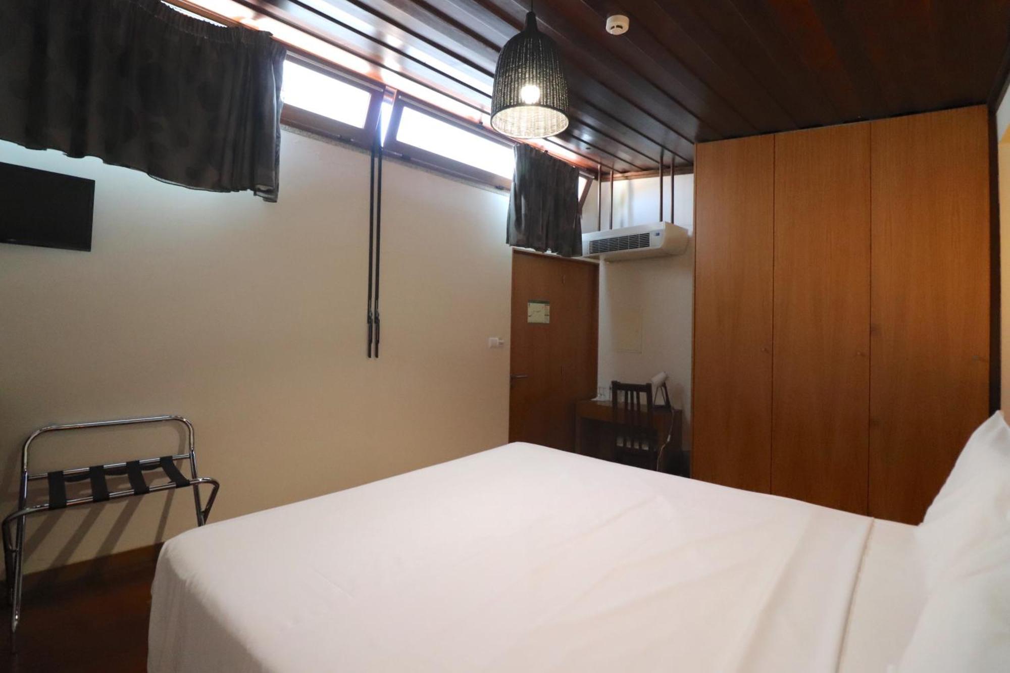 Hotel Rural Alves - Braga - Casa Alves De Torneiros 4*
