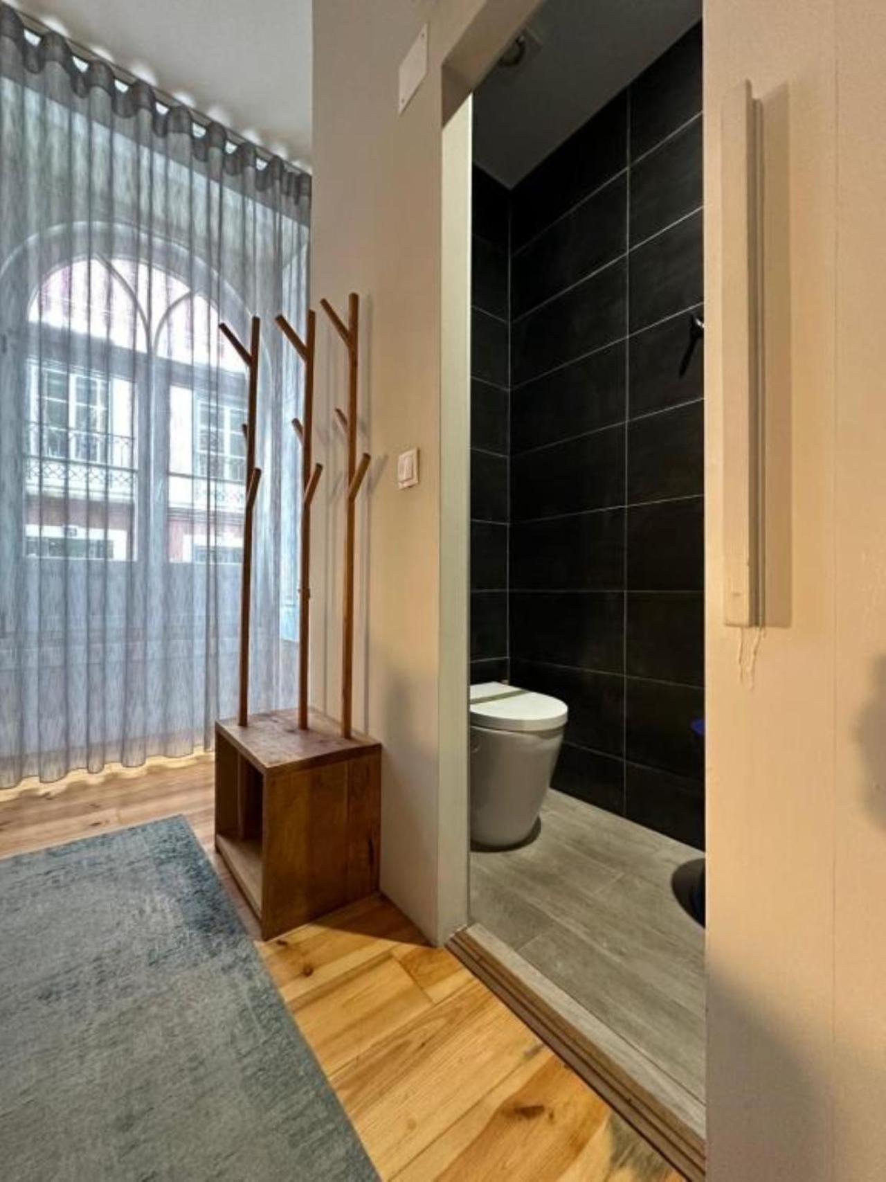 19 Tile Ceramic Concept - By Unlock Gasthuis