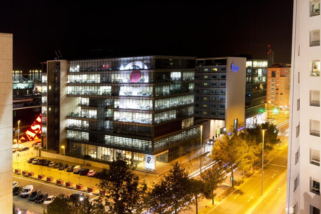 Oriente 25 By Iin - Parque Nacoes * Lissabon