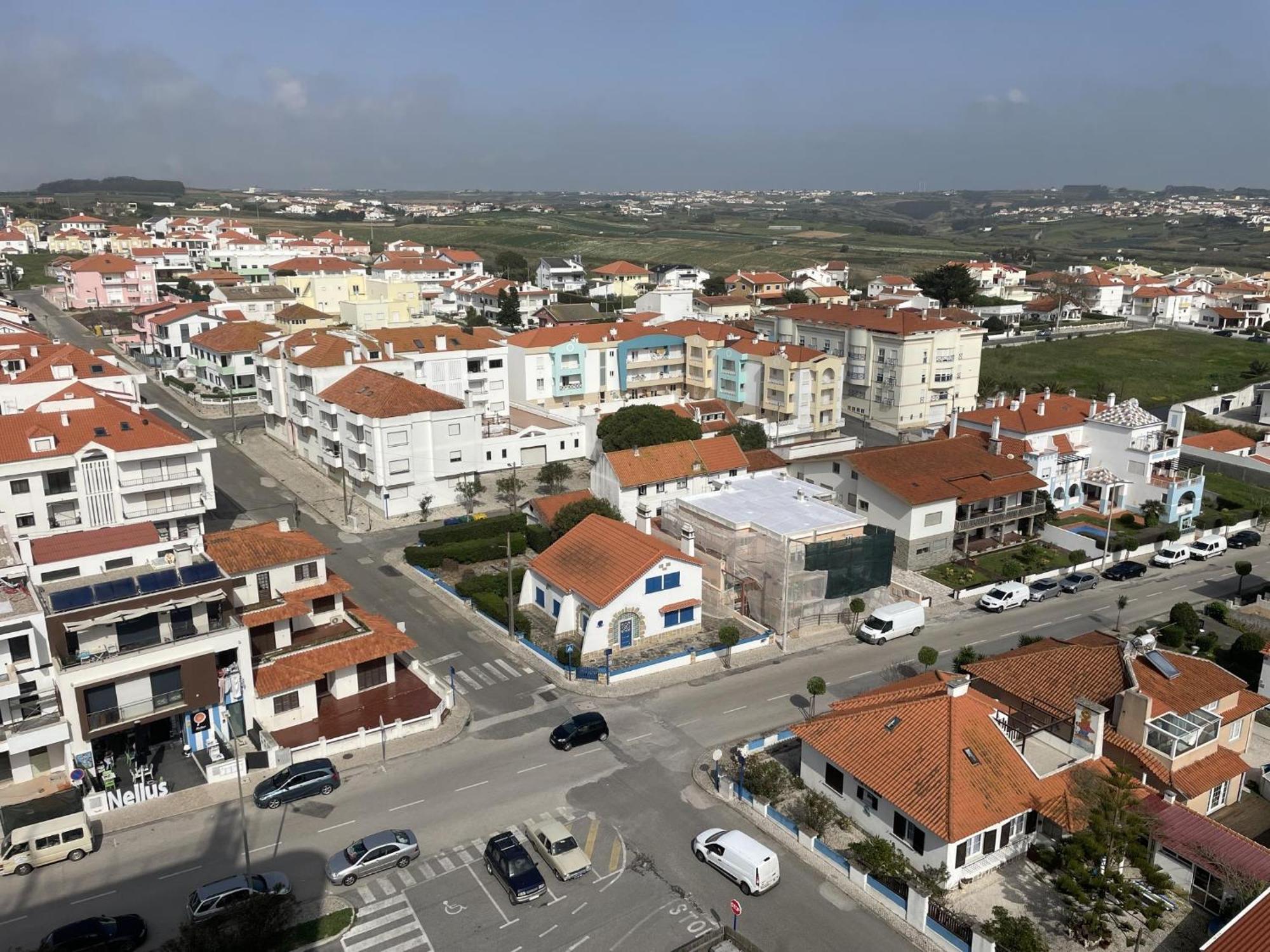 Casa Da Torre Rooftop Terrace * Praia da Lourinha