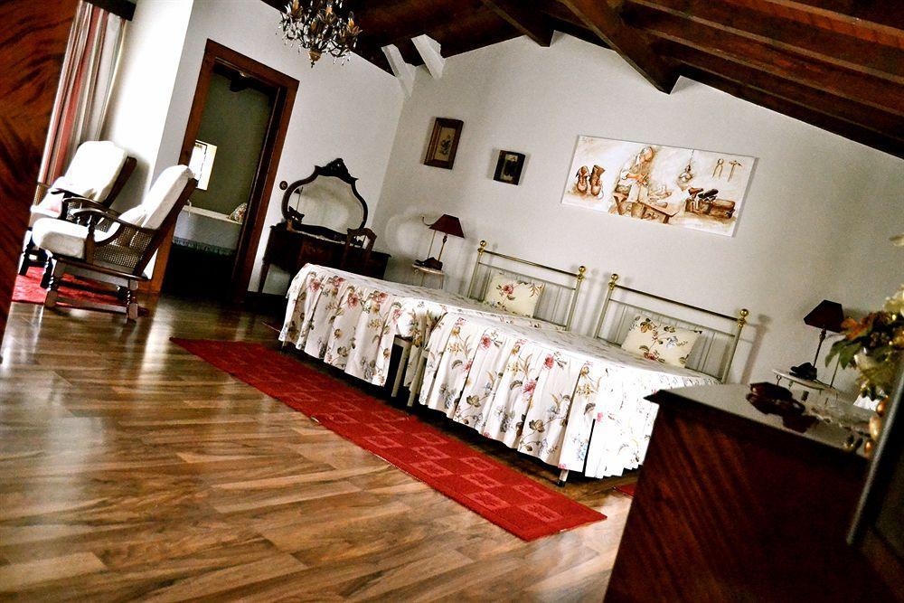 Guest house Quintal De Alem Do Ribeiro-turismo Rural