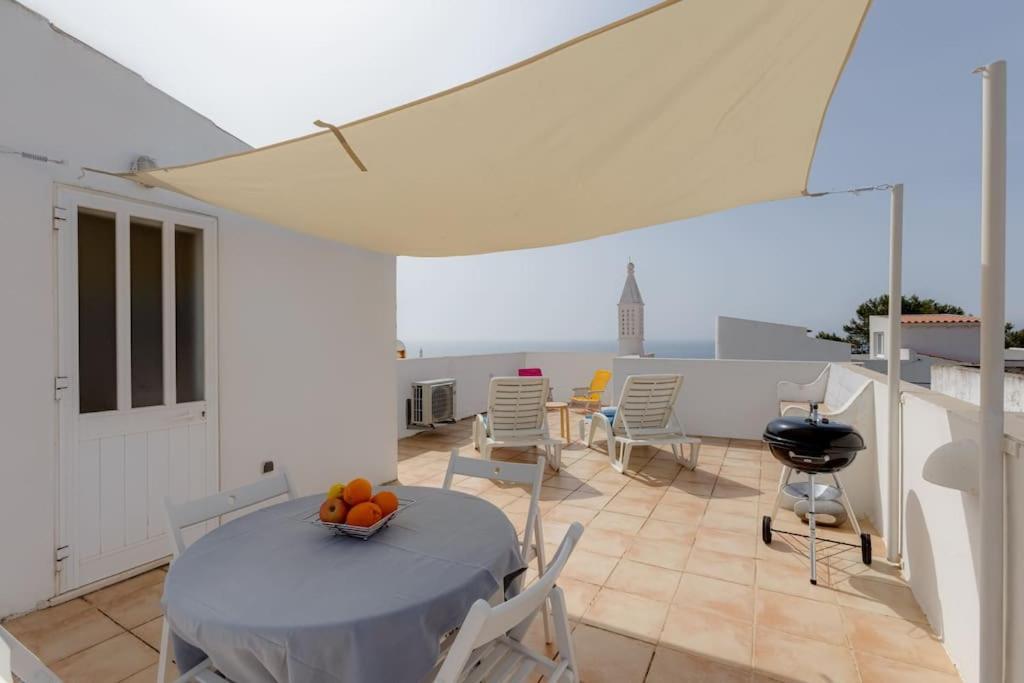 Solemar - Ocean View 1 Bedroom For 4 In Carvoeiro Apartment *