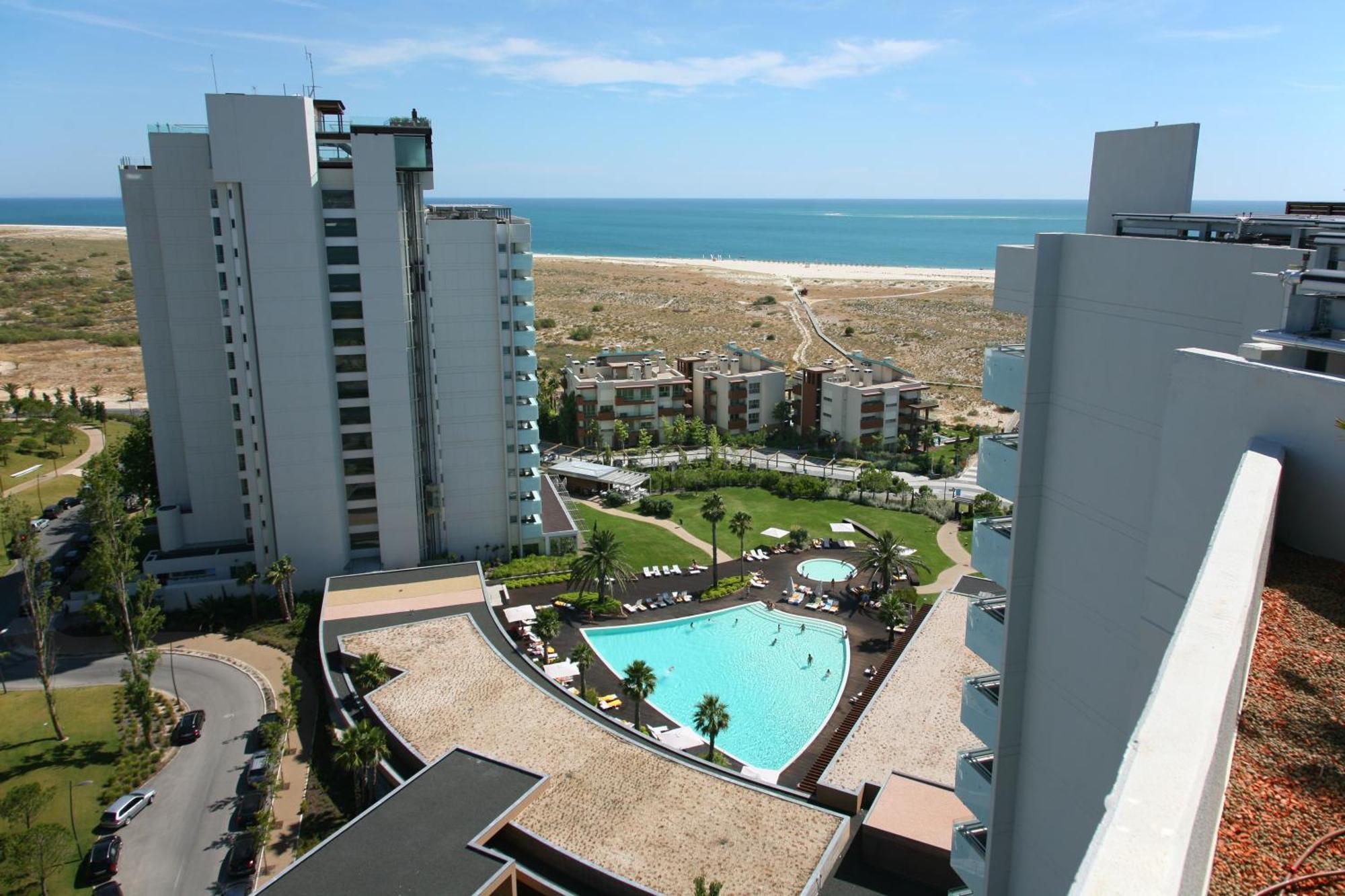 Aqualuz Rio By The Editory Aparthotel 4*